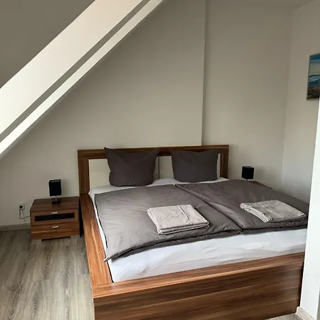 Conco 1 Zetz Apartament